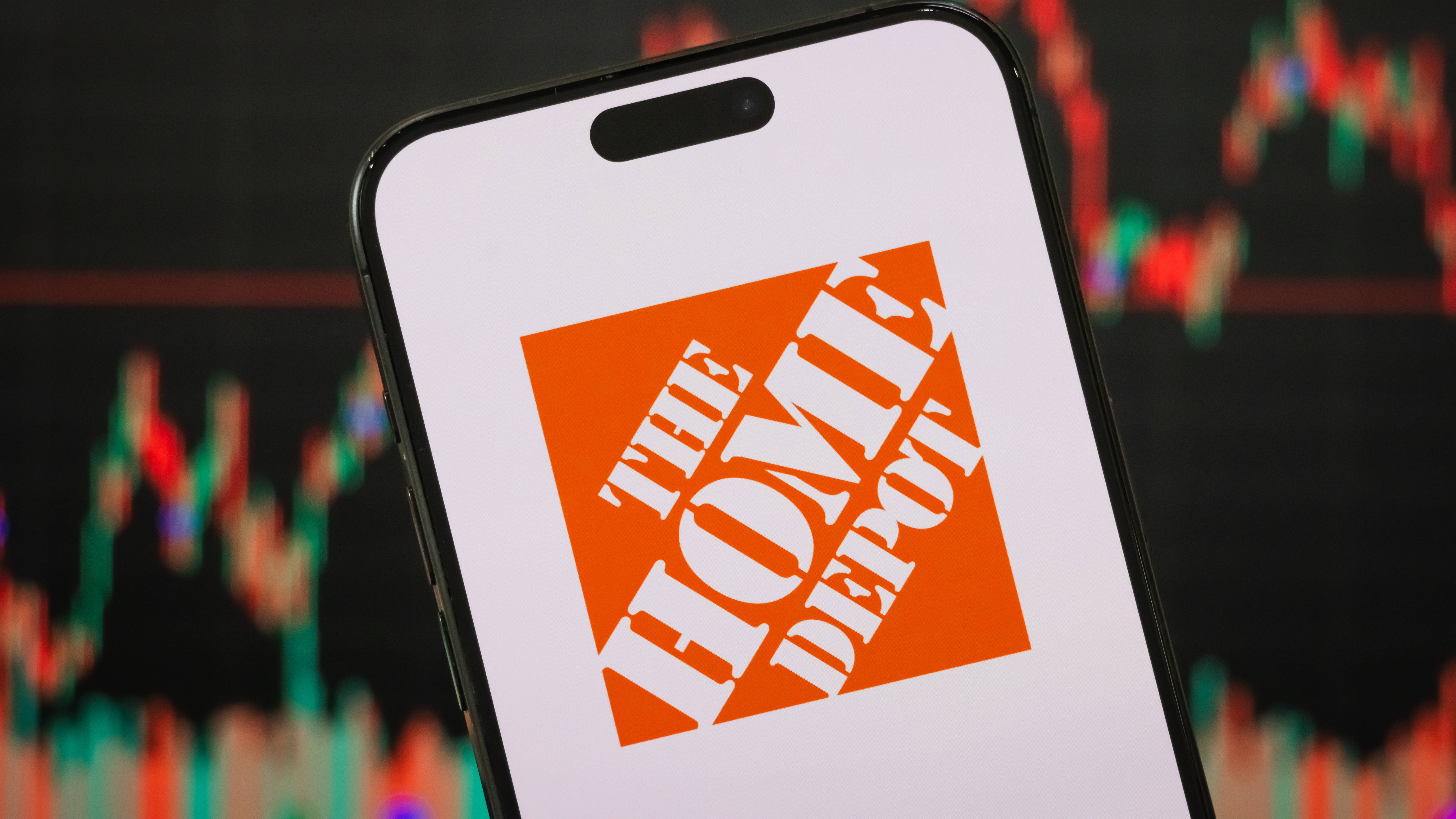 Home Depot, Hims & Hers, bitcoin and crypto stocks: Market Minute